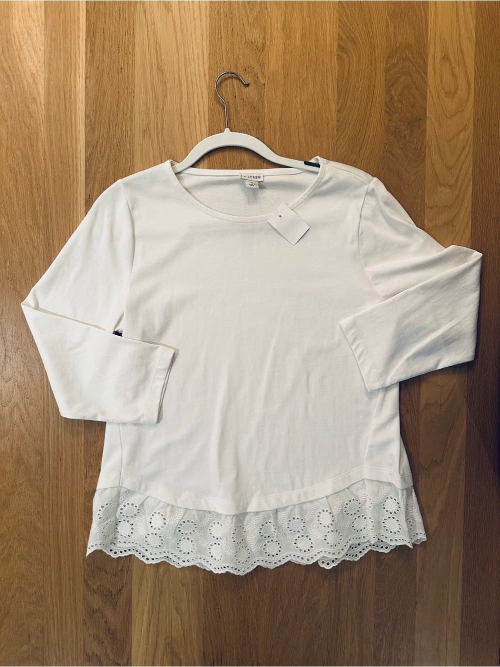 NWT J. Crew White Cotton Eyelet-Hem Long Sleeve Tee, M